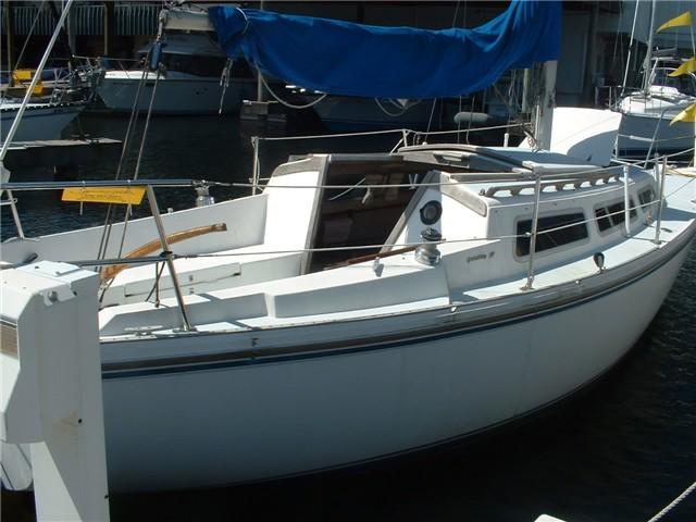 Catalina27 22